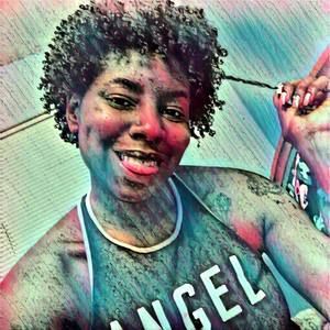 Meet your Posher, Calandra